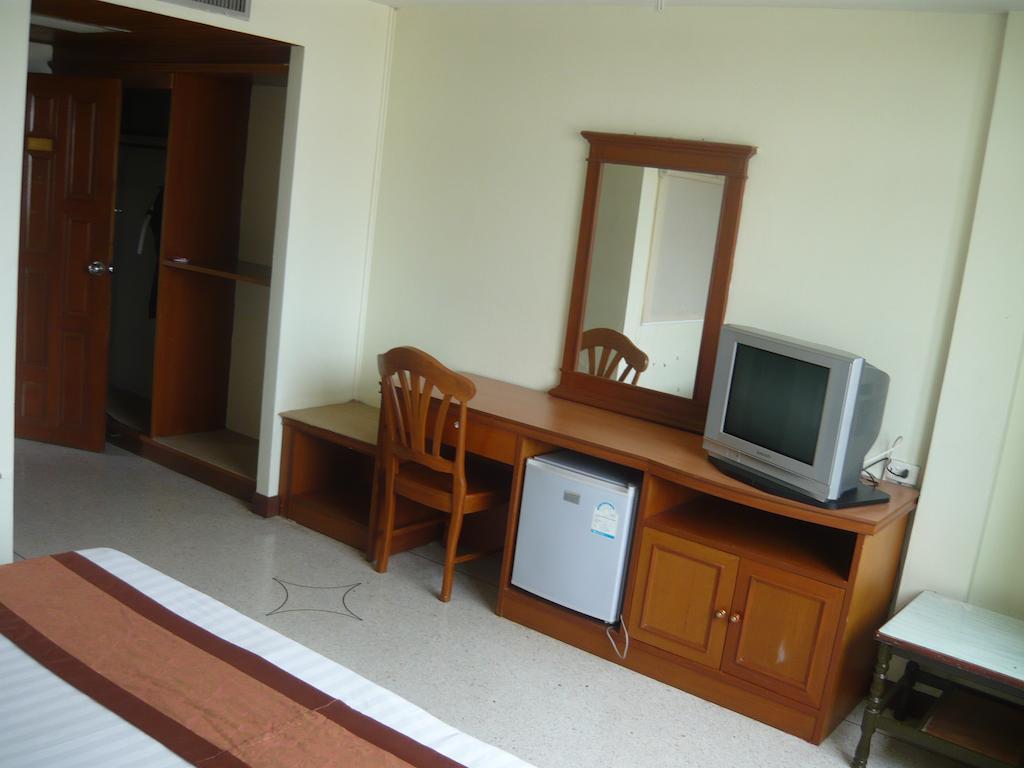 Morakot Twin Chumphon Hotel Cameră foto