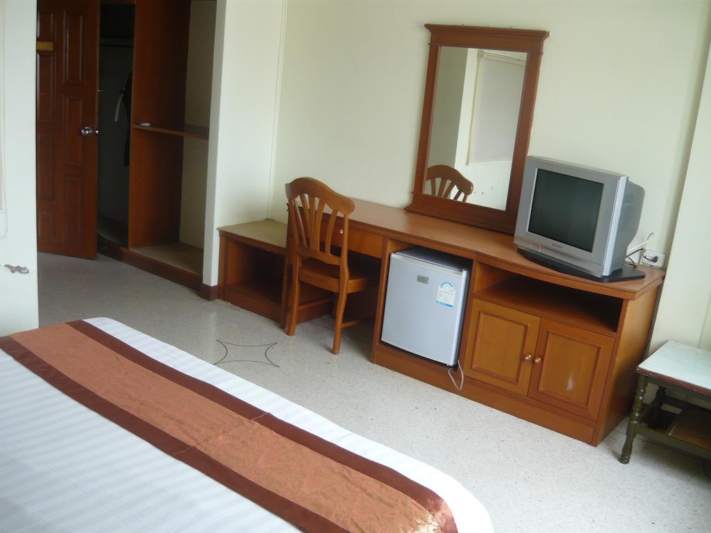 Morakot Twin Chumphon Hotel Cameră foto