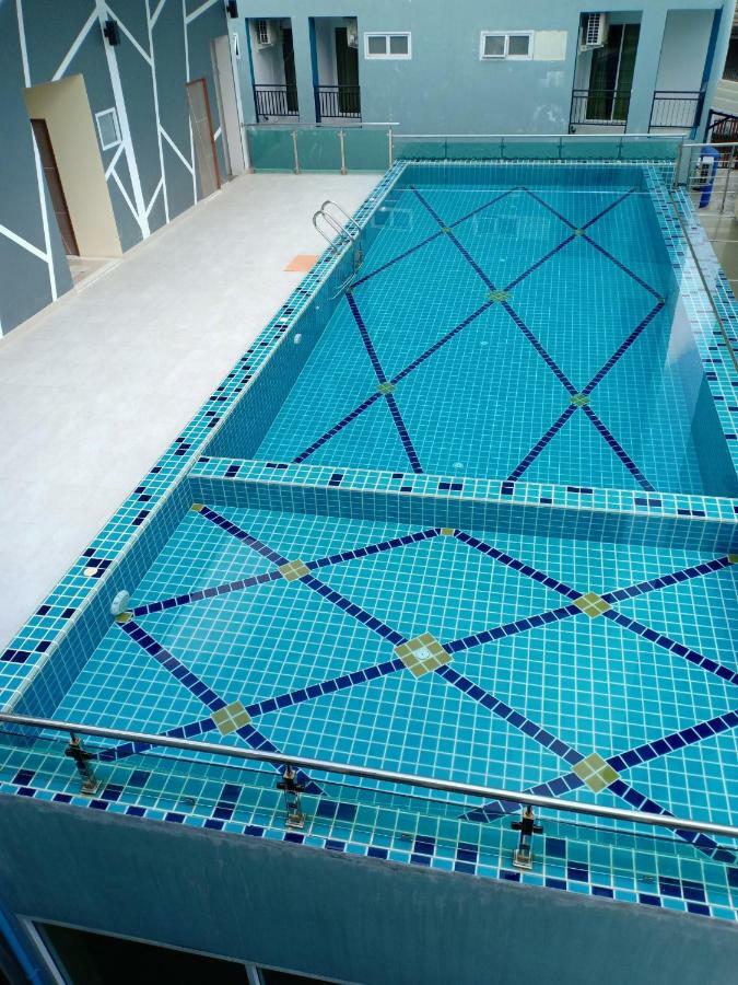 Morakot Twin Chumphon Hotel Exterior foto